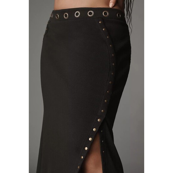 By Anthropologie Hardware Side-Slit Column Midi Skirt Studded Black MP 284204 - Picture 6 of 12